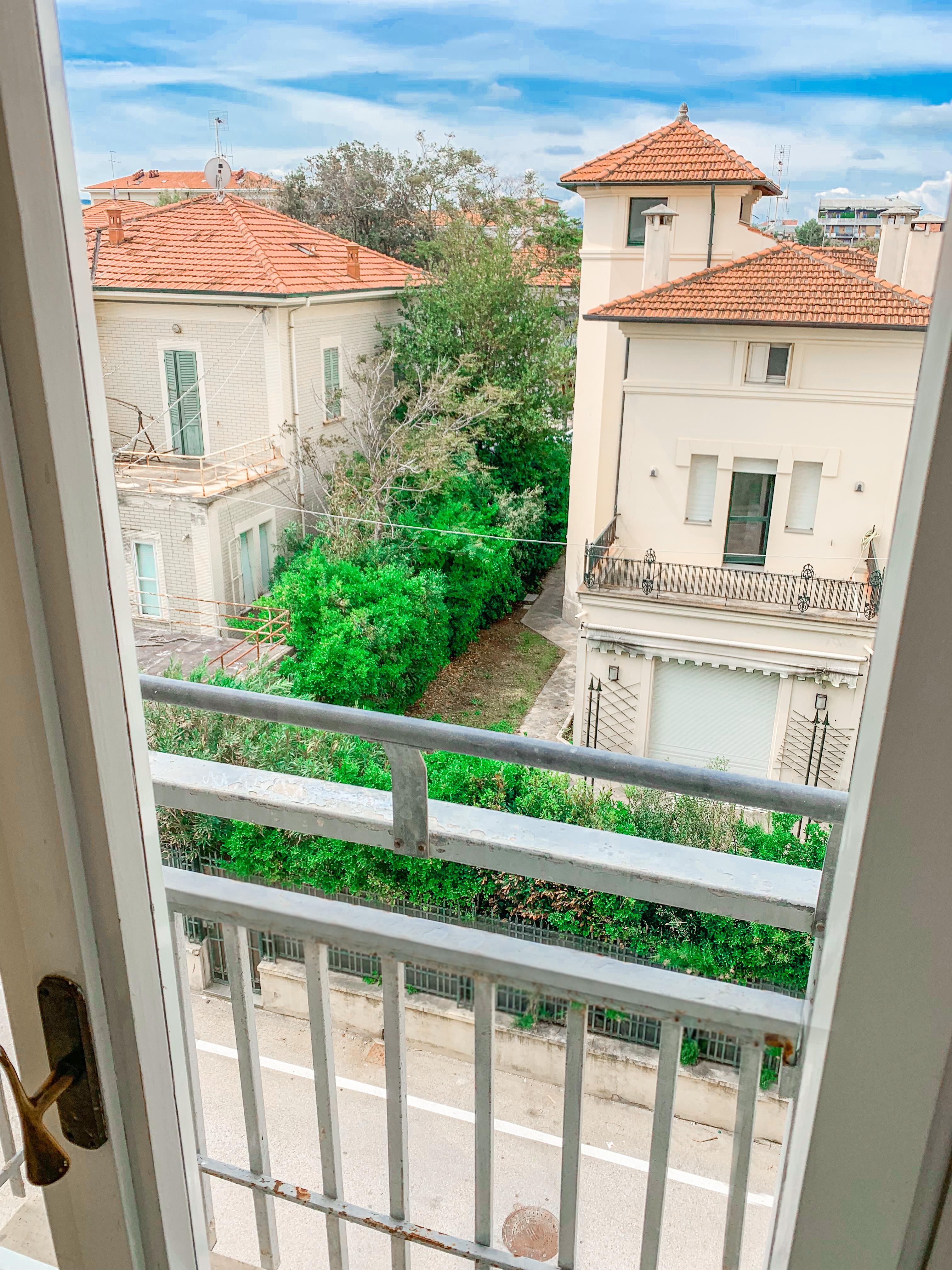 Hotel President'S Pesaro Kültér fotó