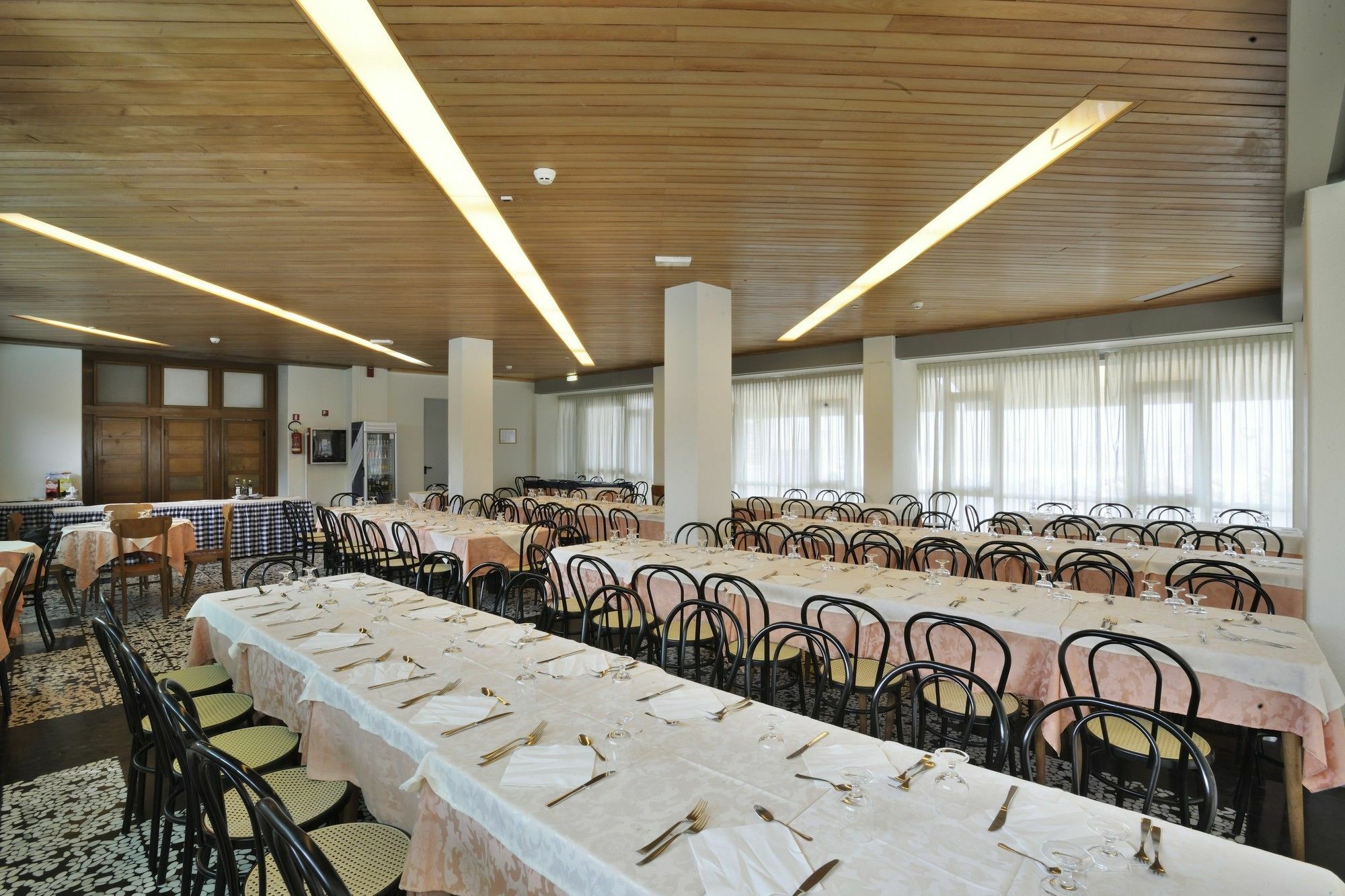 Hotel President'S Pesaro Kültér fotó